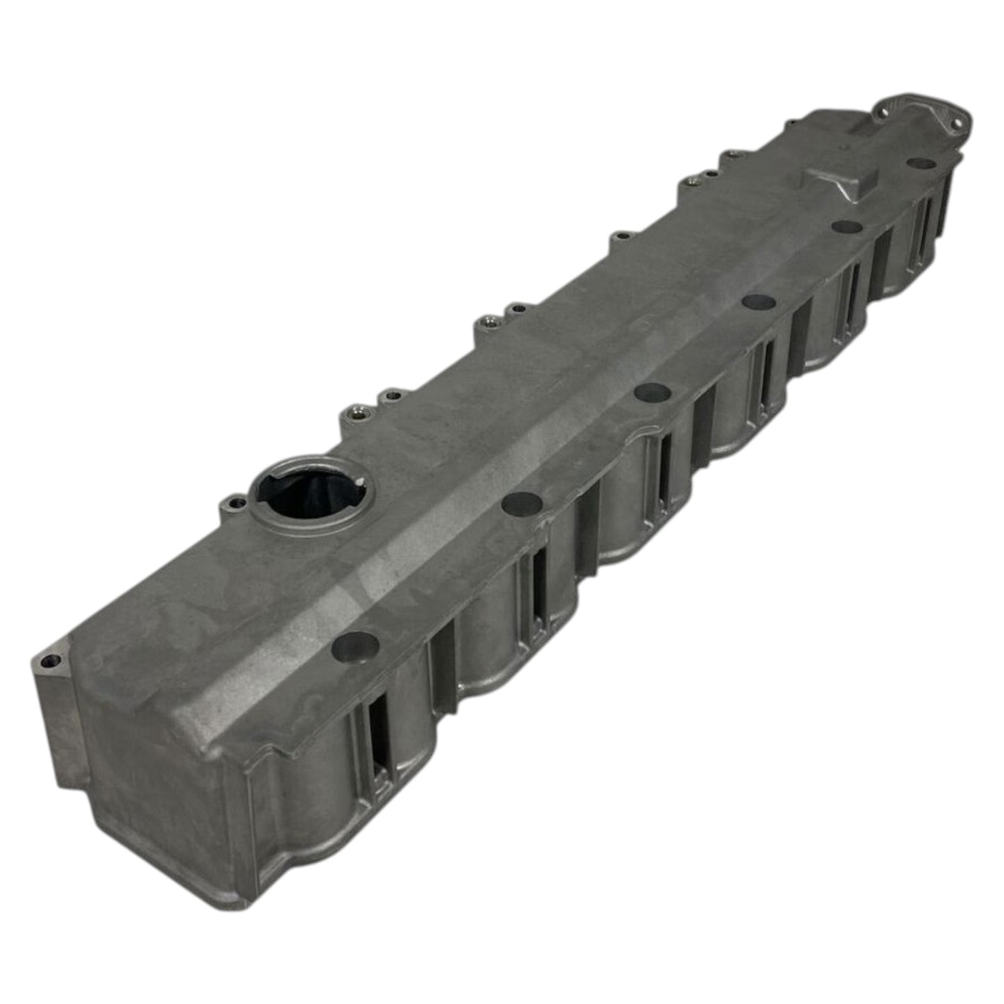 20558810 - Valve Cover