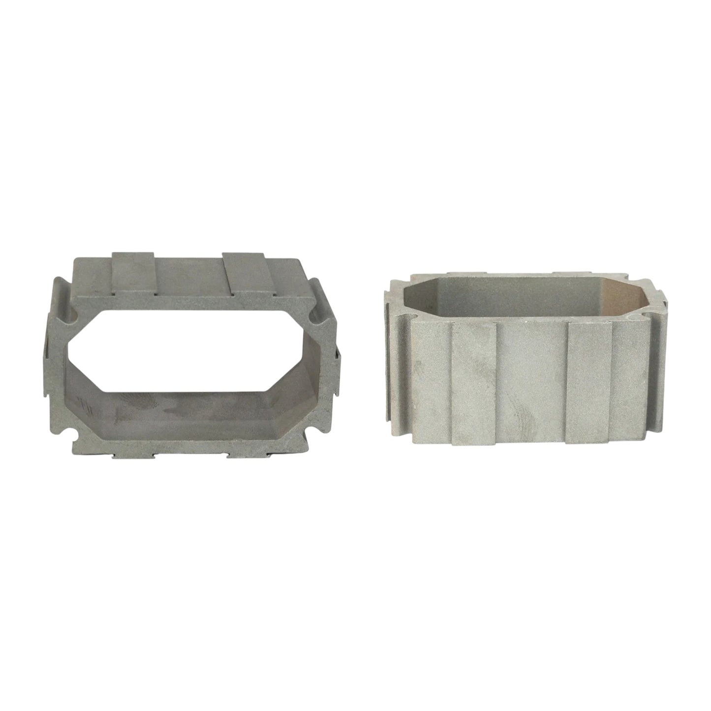 22554715 - Intermediate Housing