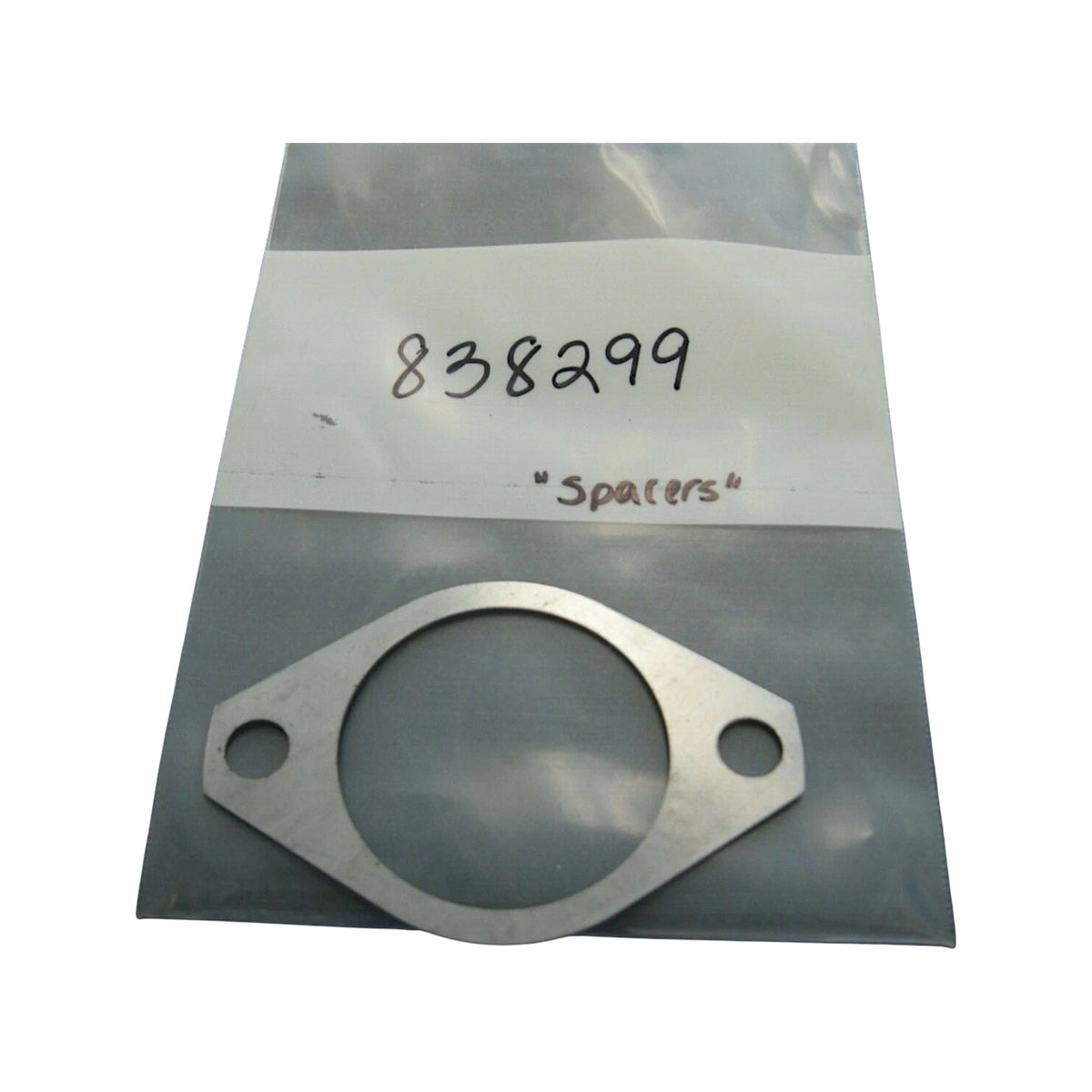 838299 - Spacer